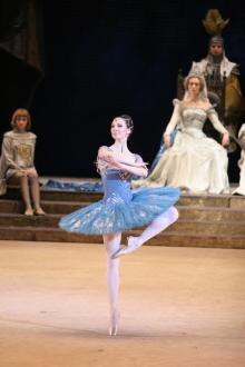 Ballet en vivo: Raymonda El poster de la !película